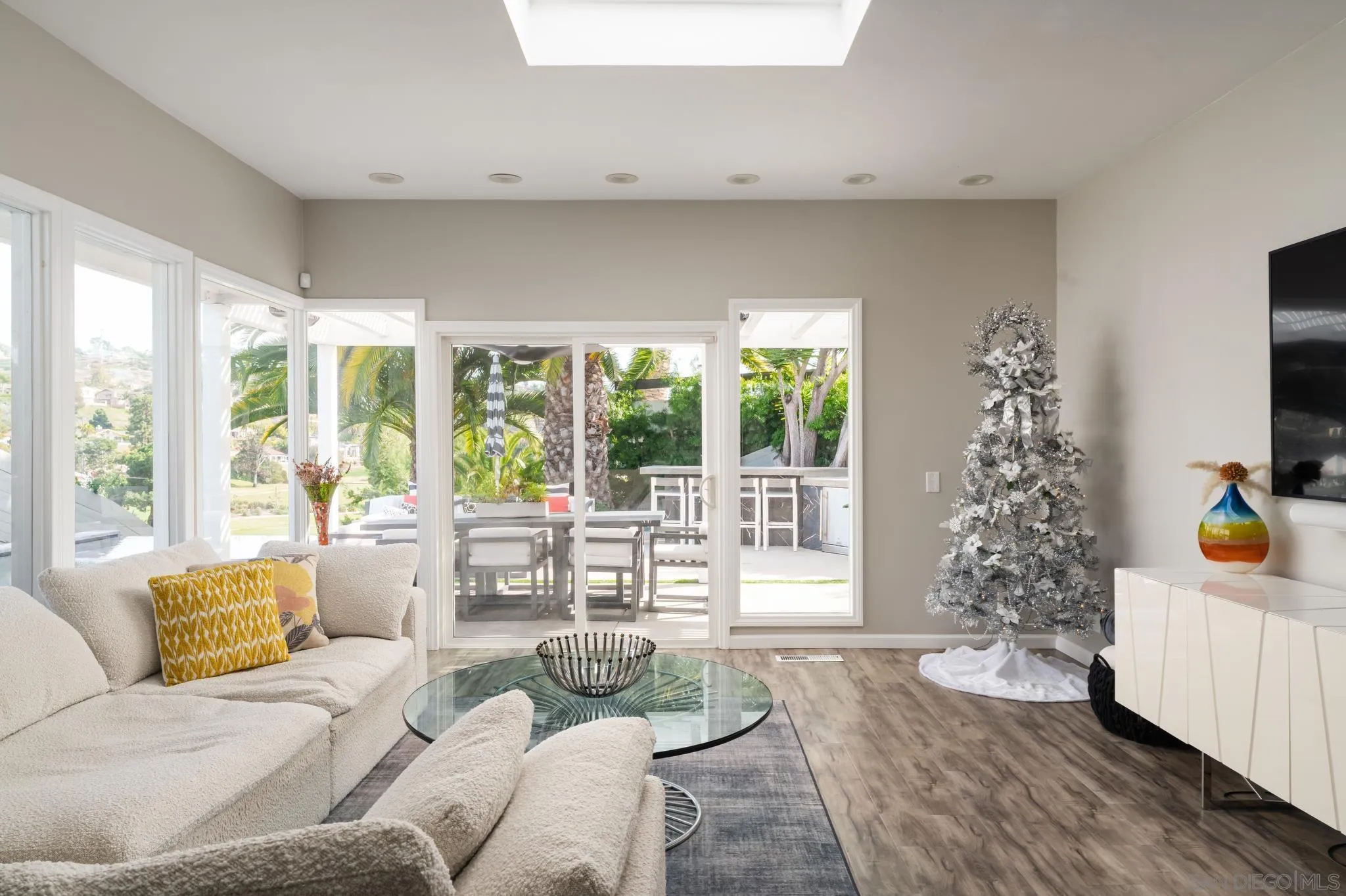 7026 Estrella De Mar Rd