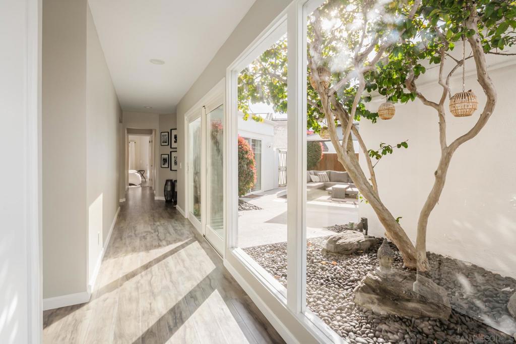 7026 Estrella De Mar Rd