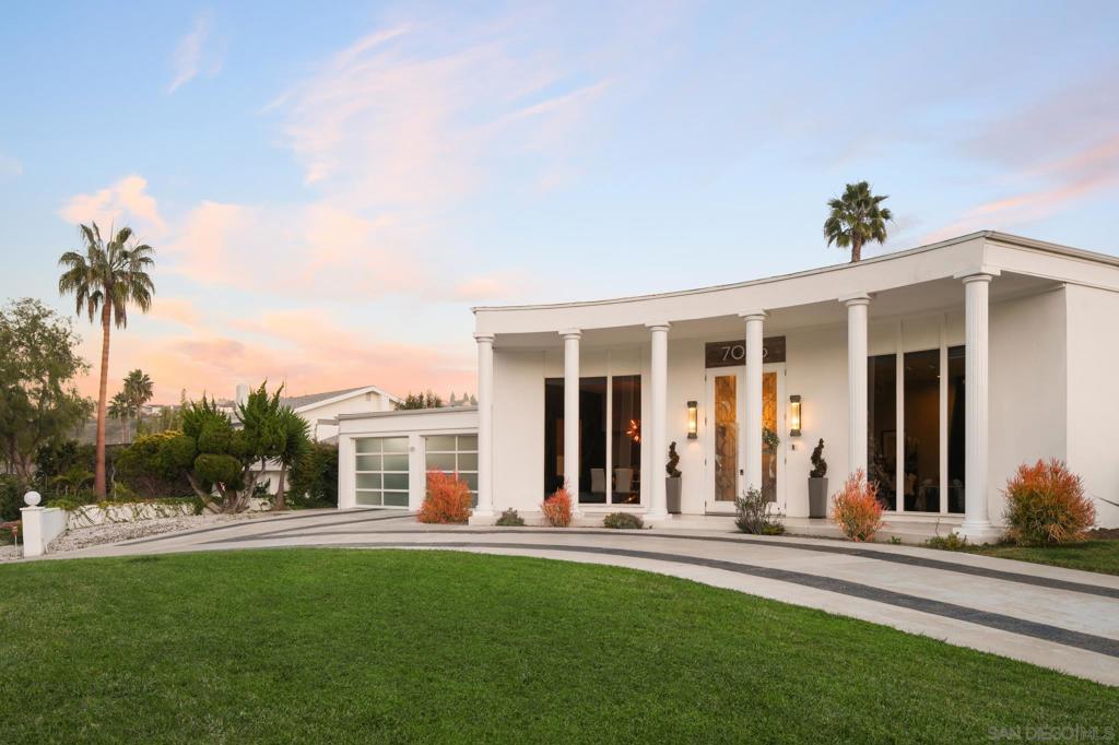 7026 Estrella De Mar Rd