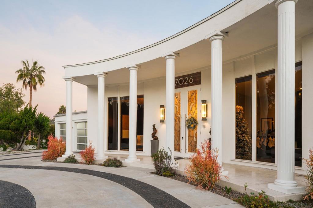 7026 Estrella De Mar Rd