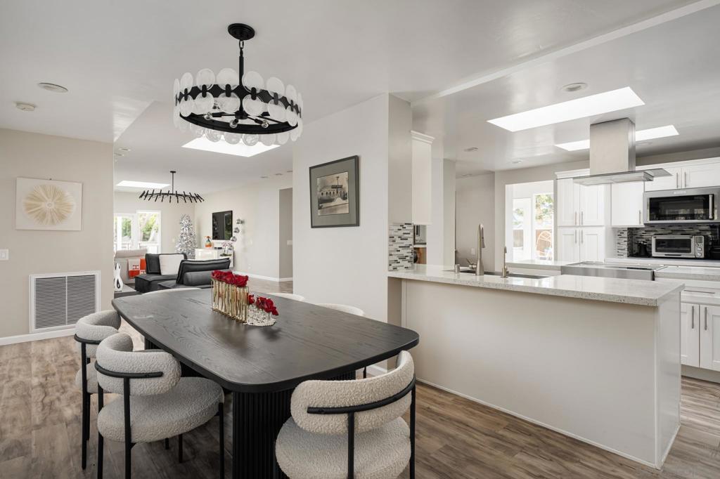 7026 Estrella De Mar Rd