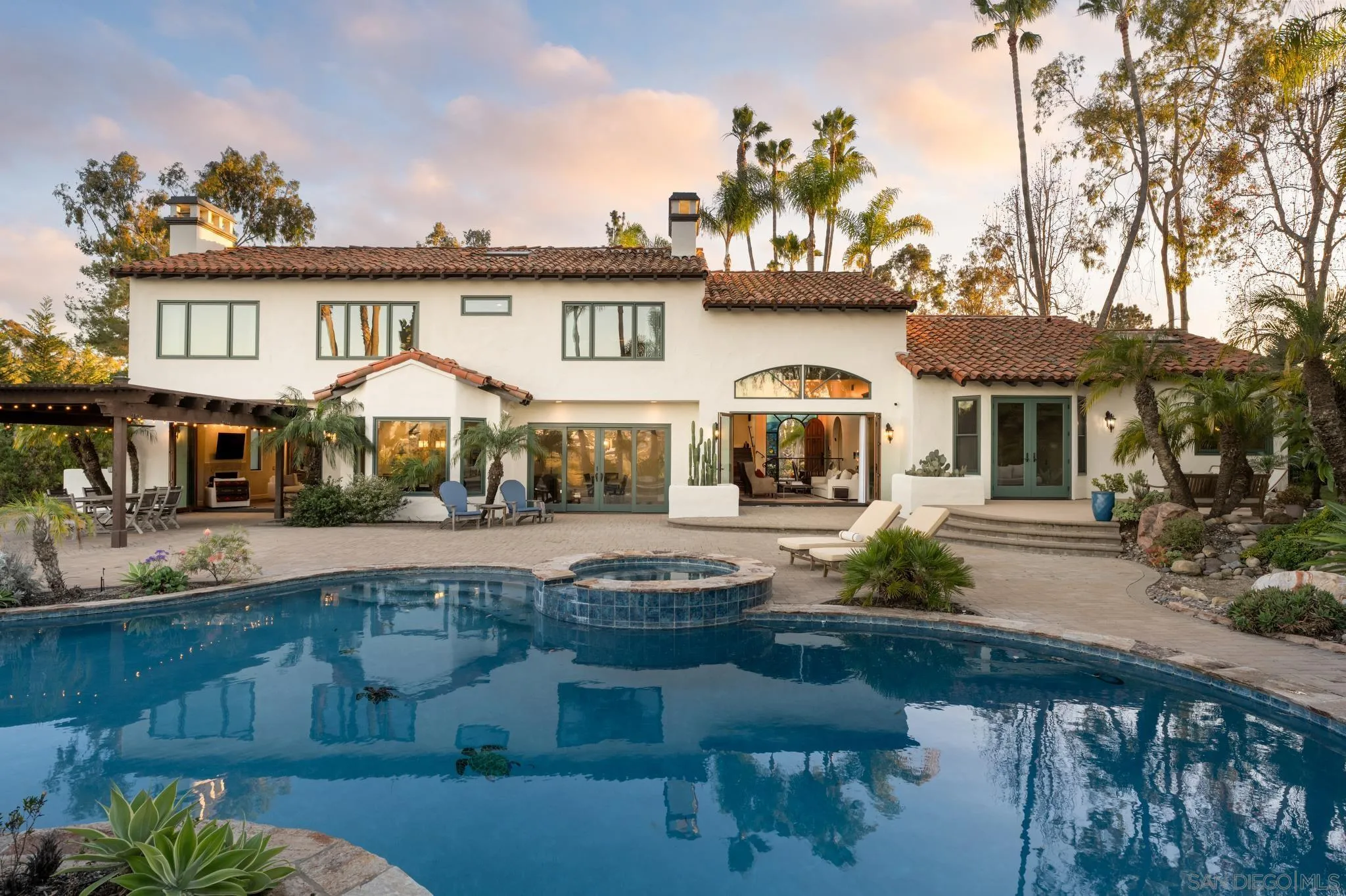 3028 Paseo Cielo