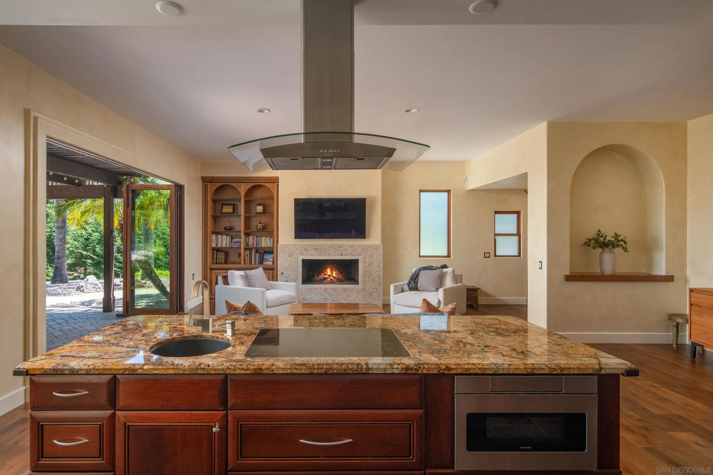 3028 Paseo Cielo