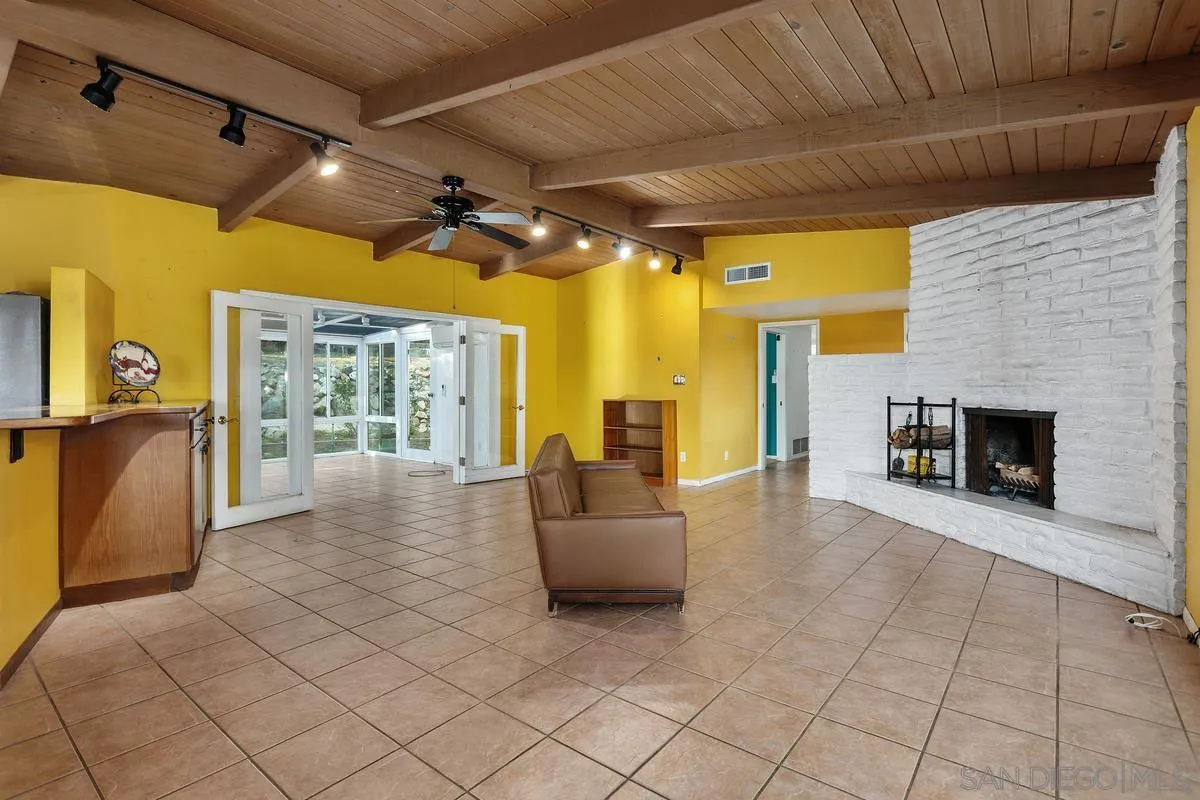 320 Beaumont Dr.