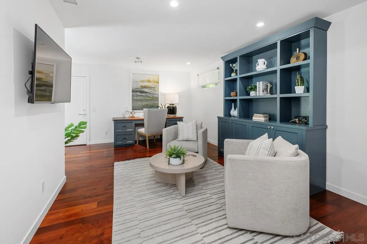 16902 Via De Santa Fe #4