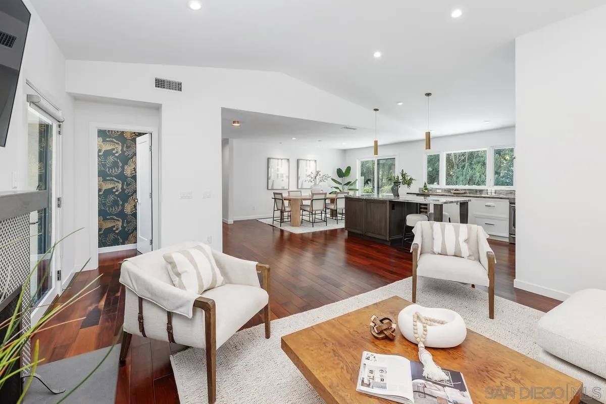 16902 Via De Santa Fe #4