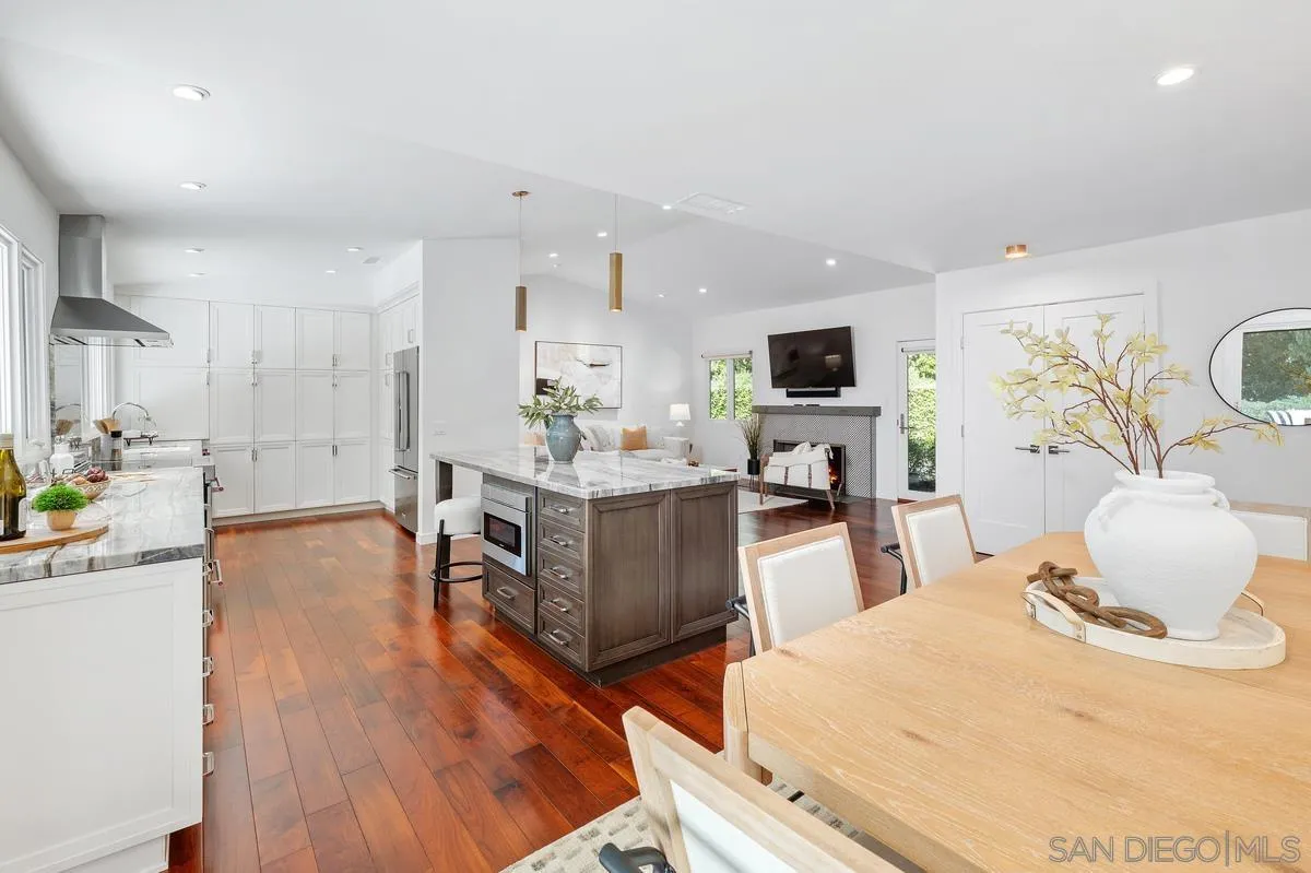 16902 Via De Santa Fe #4