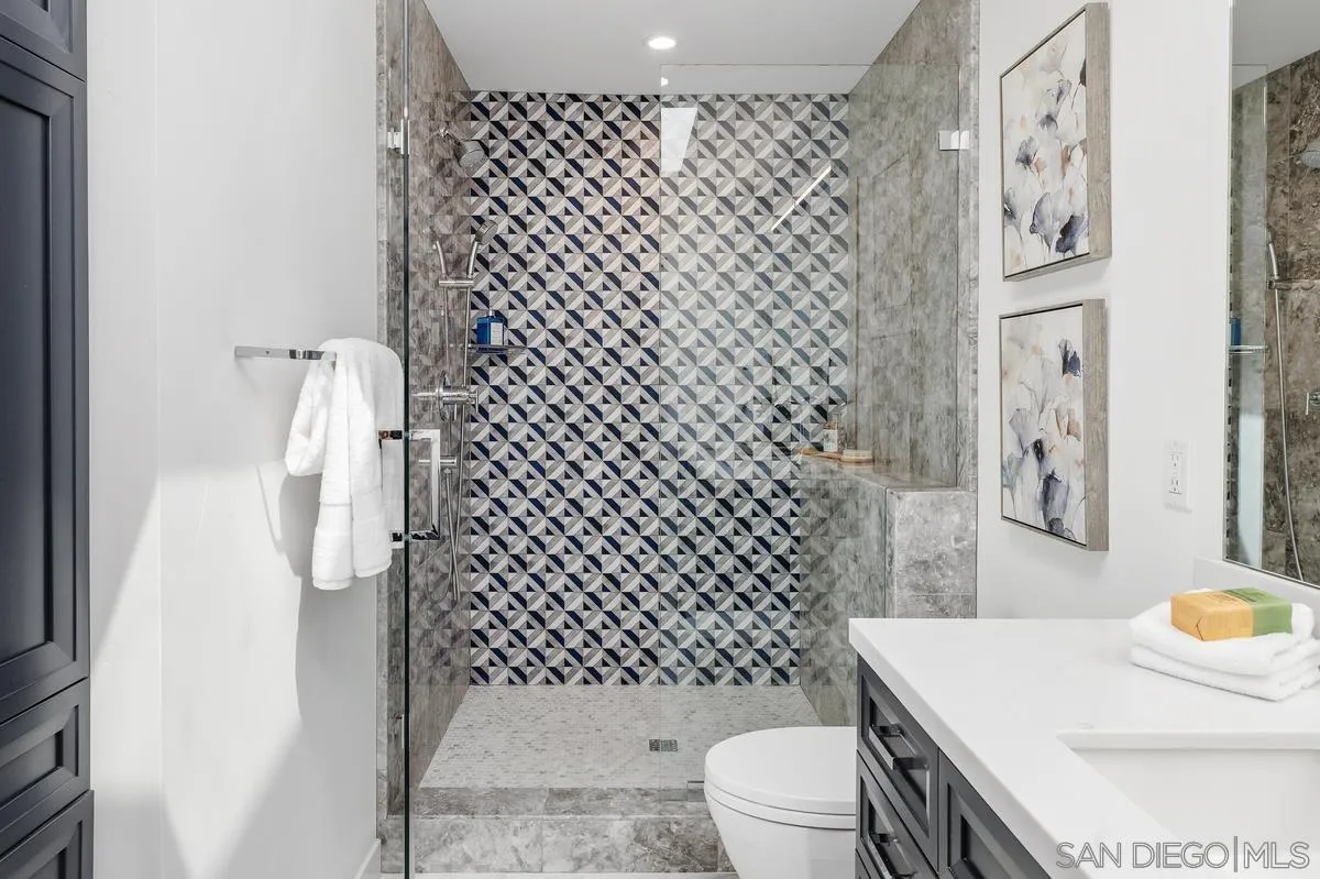 16902 Via De Santa Fe #4