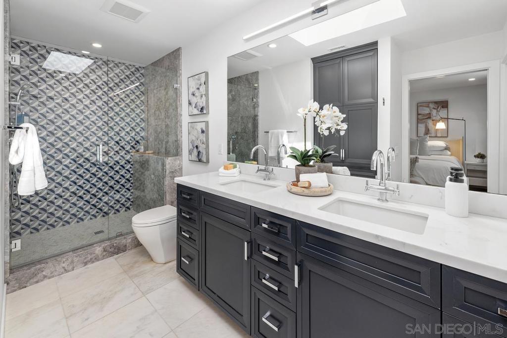 16902 Via de Santa Fe #4