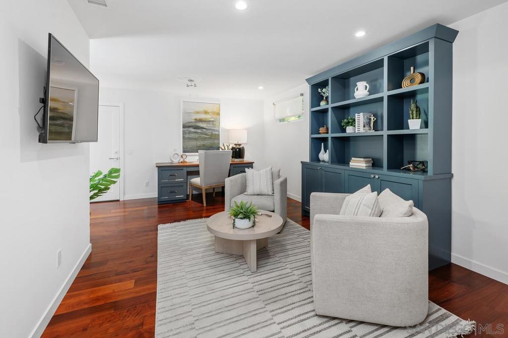 16902 Via de Santa Fe #4