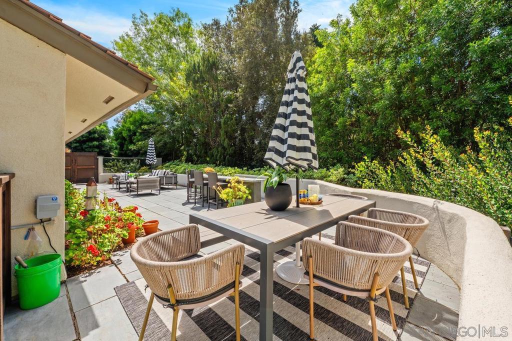 16902 Via de Santa Fe #4