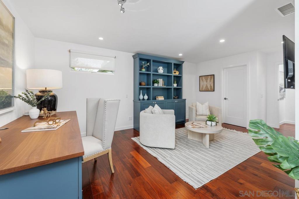 16902 Via de Santa Fe #4