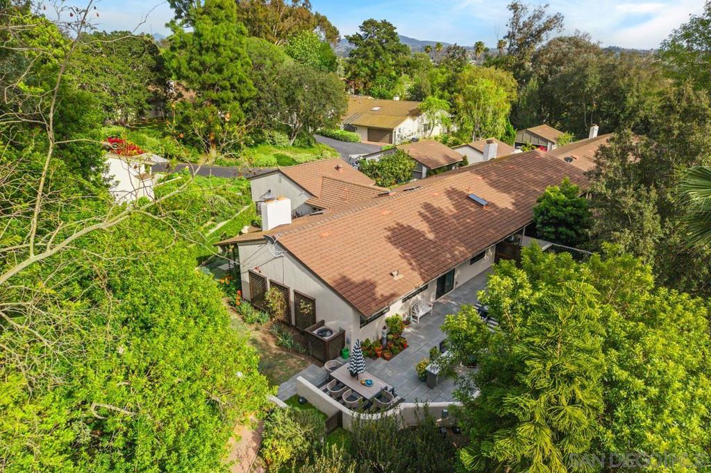 16902 Via de Santa Fe #4