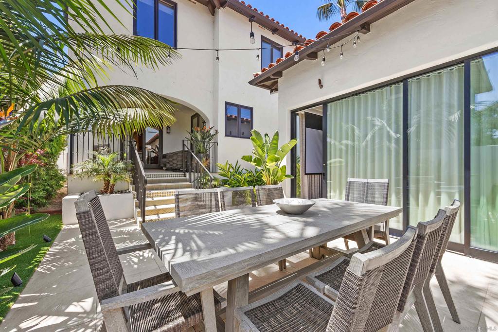 227 Neptune Ave