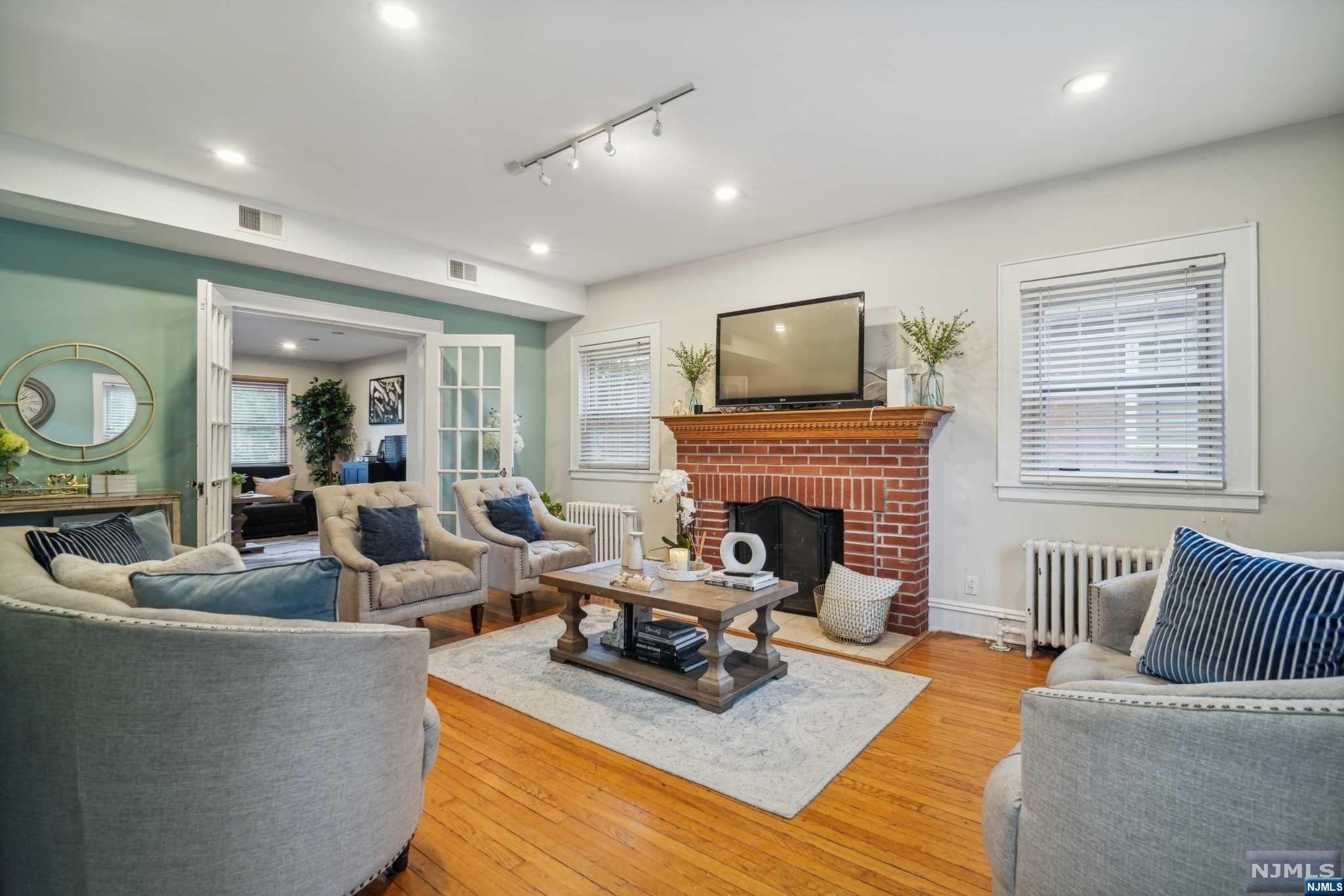 143 Holland Avenue