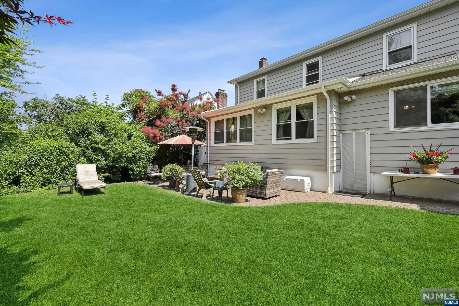 312 Frances Street
