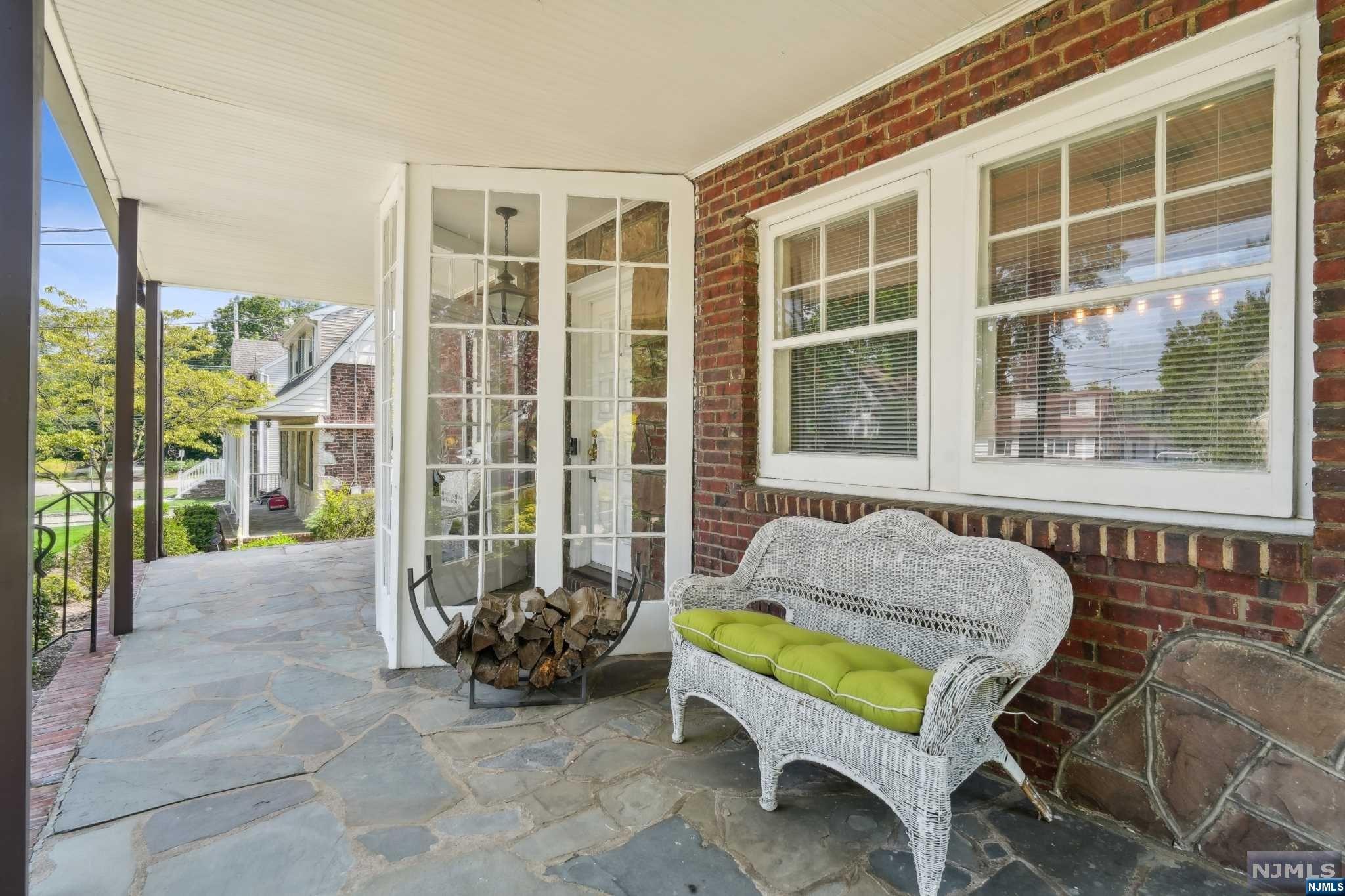 258 Churchill Road
