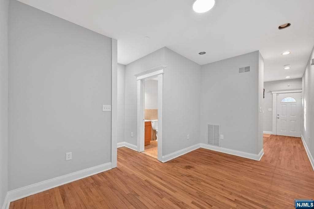 255 South 10th Street