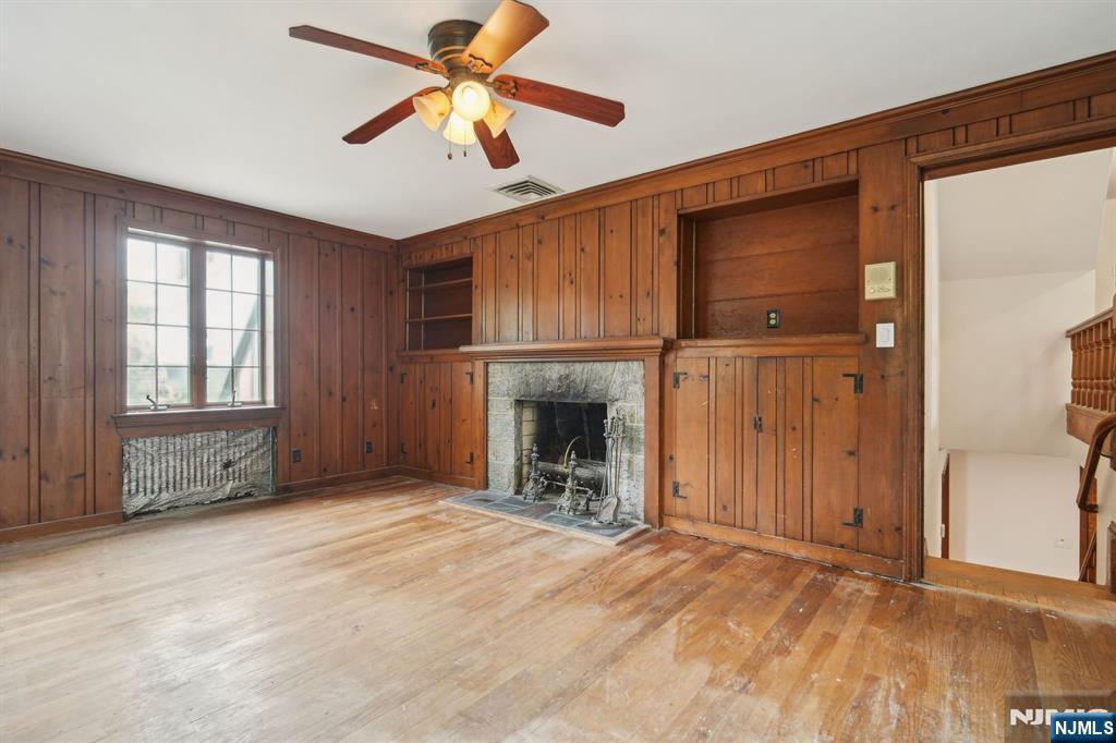 380 Maple Hill Drive