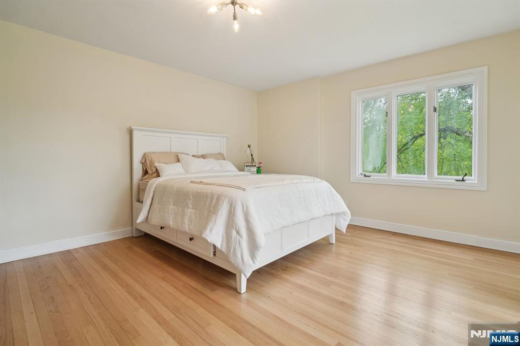380 Maple Hill Drive