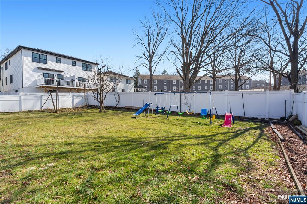 28 Logan Place