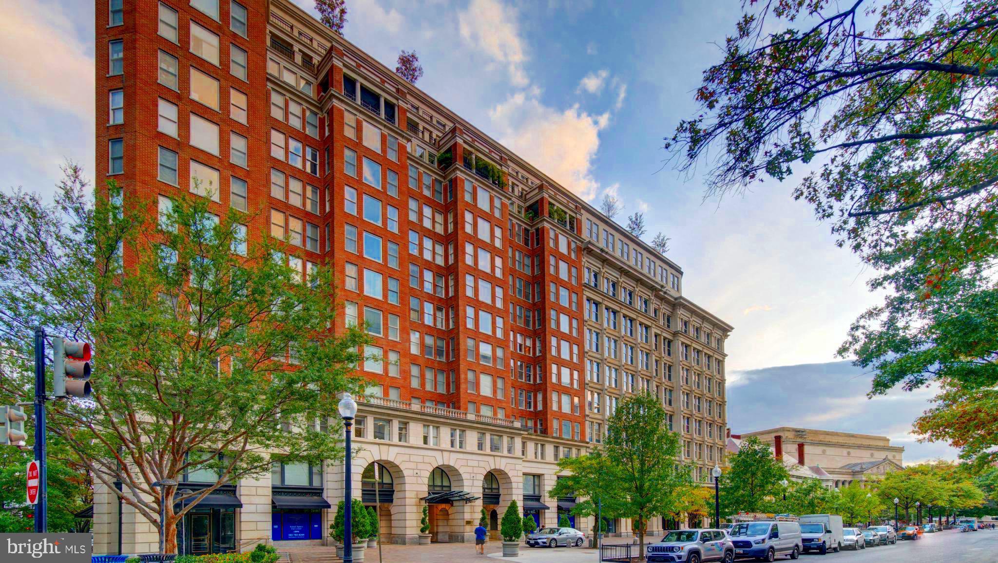 601 PENNSYLVANIA AVE NW #606