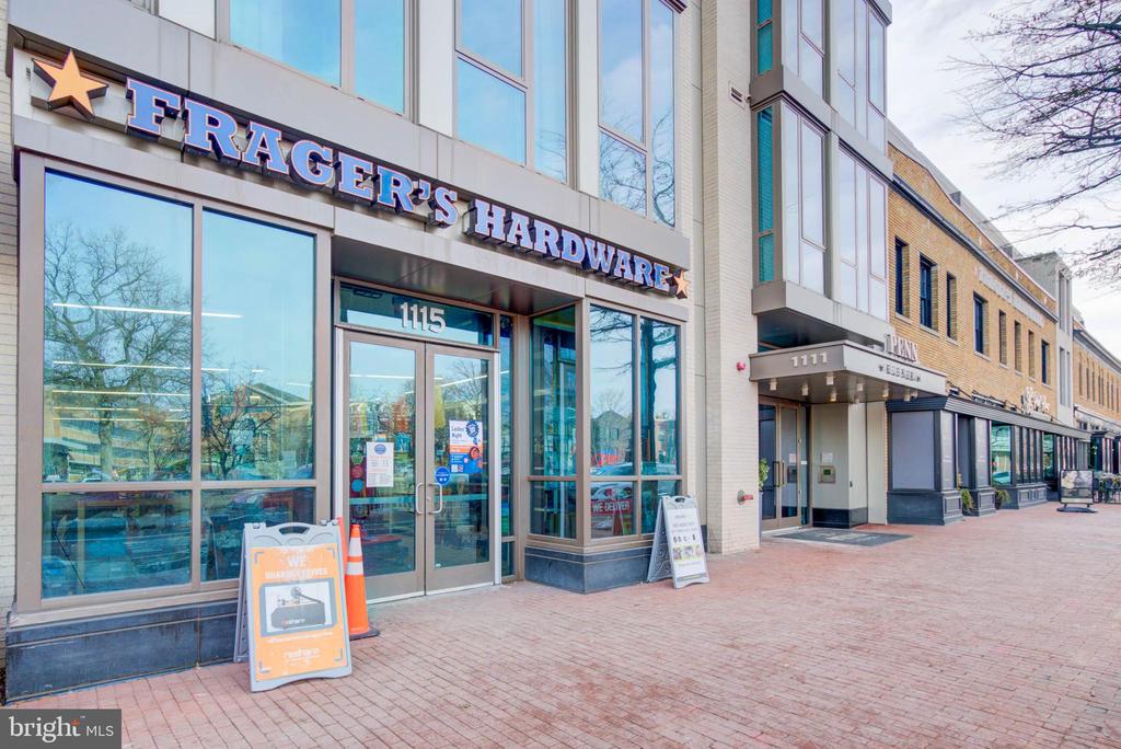 1111 PENNSYLVANIA AVE SE #212