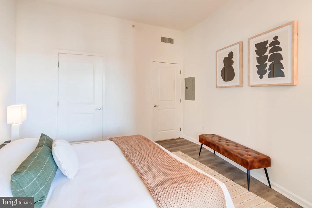 440 L St NW #1114