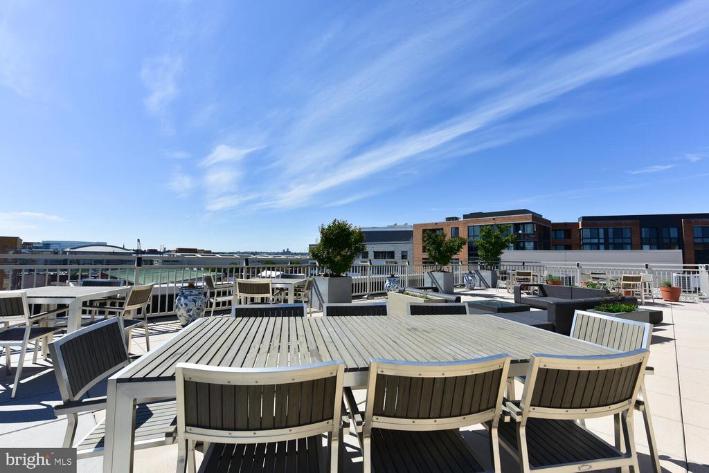 440 L St NW #1114