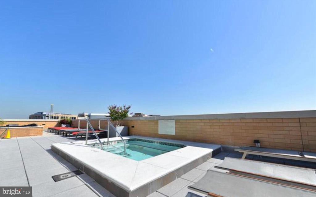 440 L St NW #1114