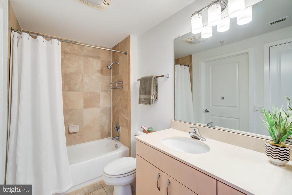 440 L St NW #1114