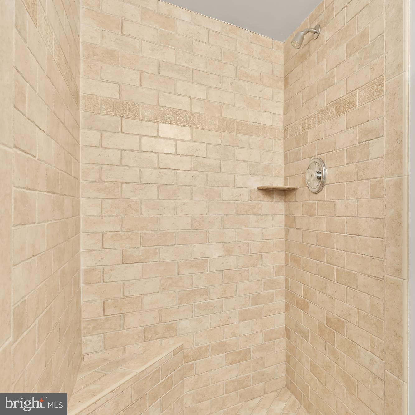 1716 Euclid St NW