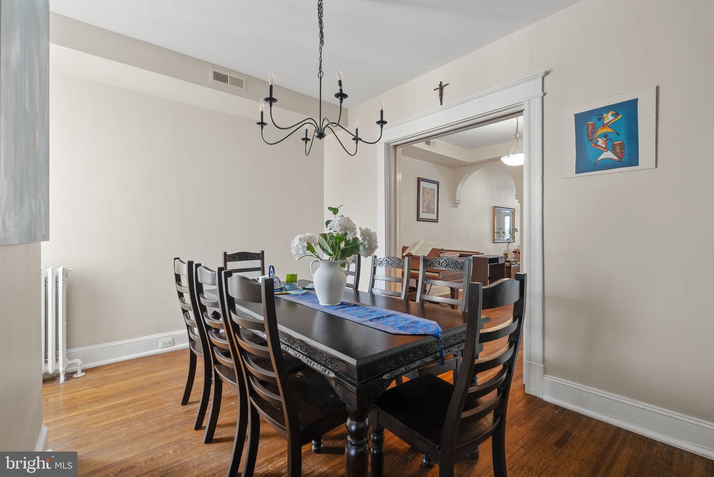1716 Euclid St NW