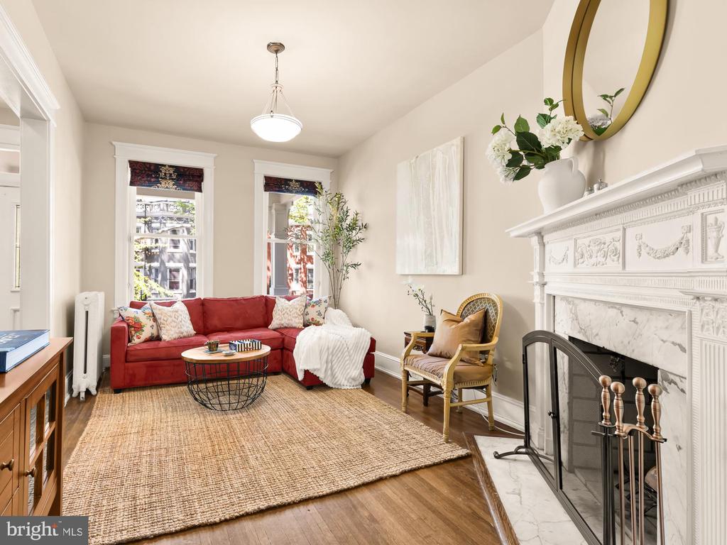 1716 Euclid St NW