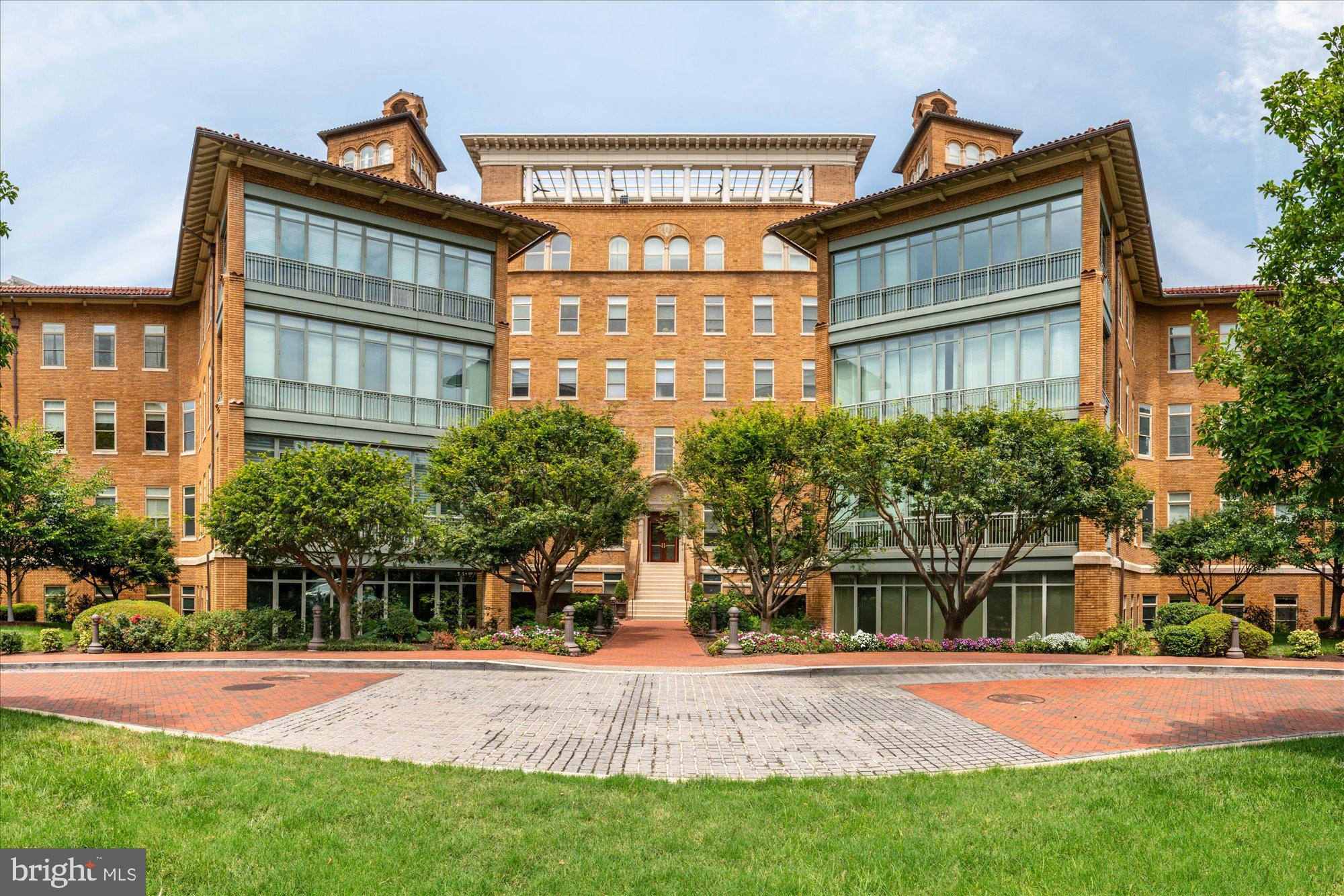 2425 L STREET NW 620