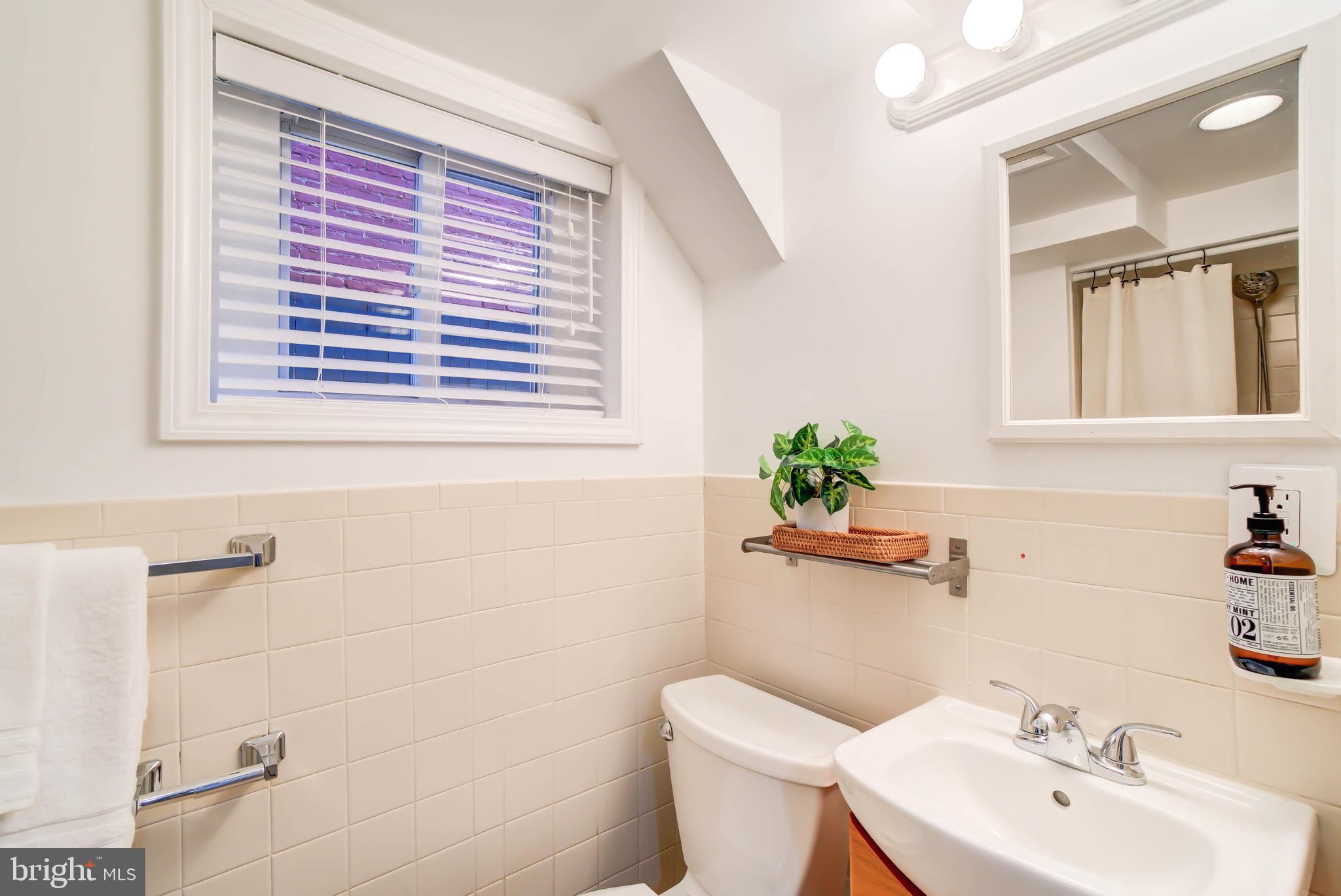 1111 FAIRMONT STREET NW