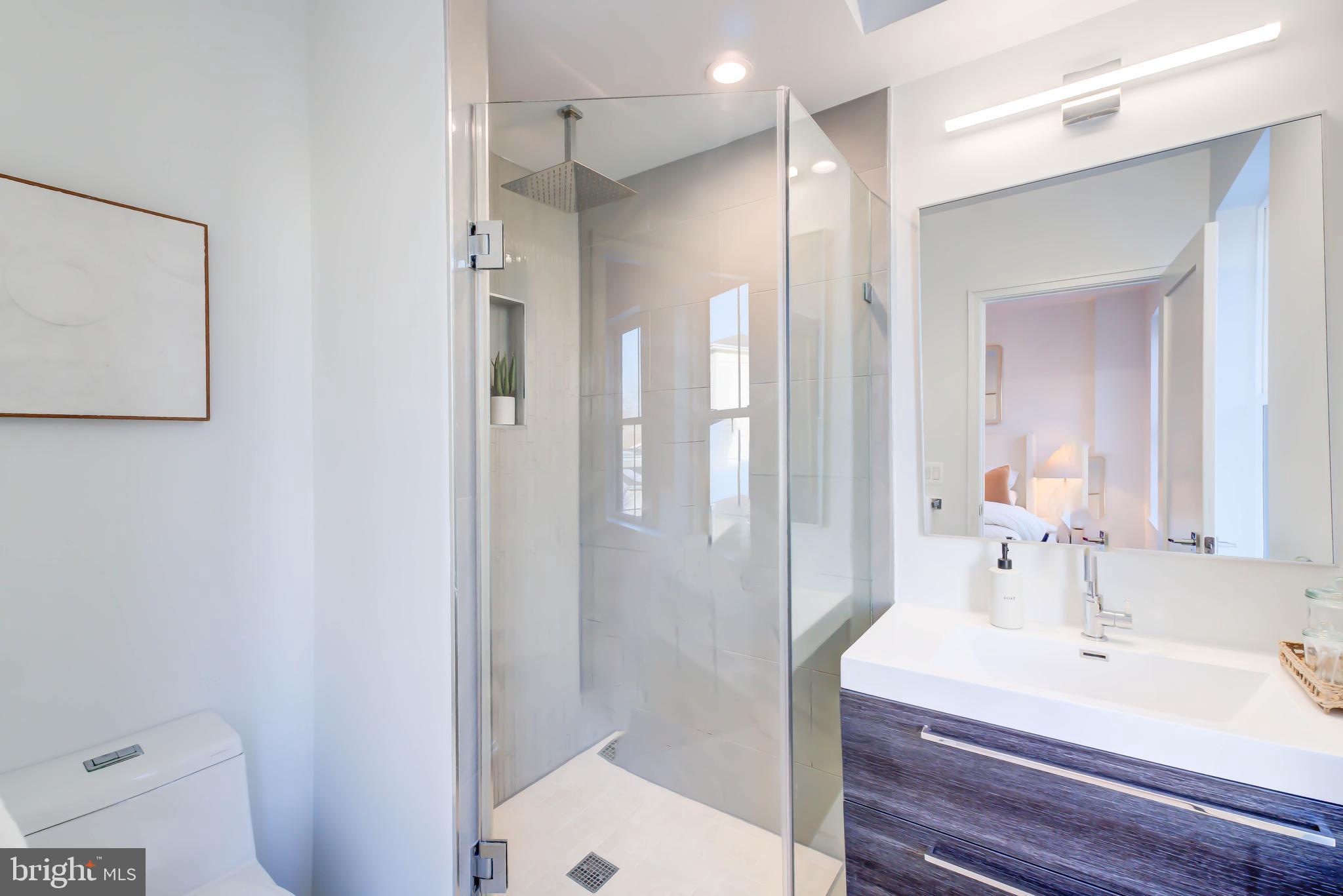 1357 NICHOLSON STREET NW 6