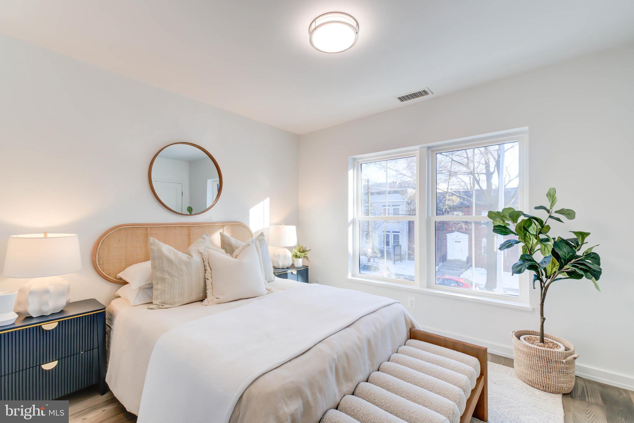 1357 NICHOLSON STREET NW 6