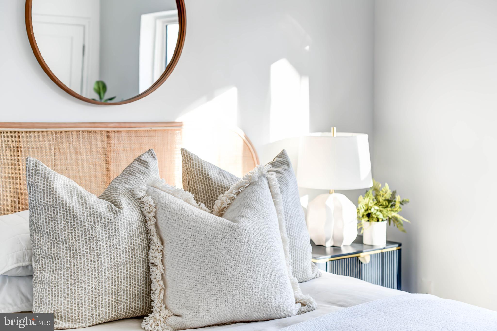 1357 NICHOLSON STREET NW 6