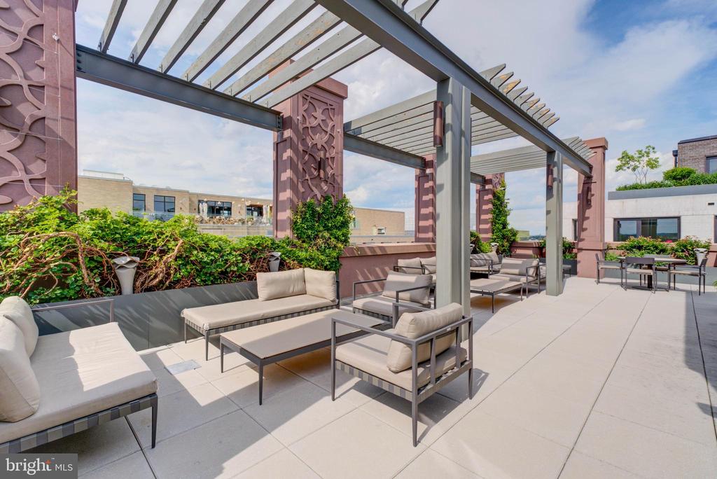 810 O STREET NW 609
