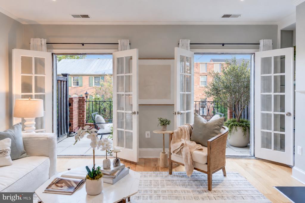 1666 BEEKMAN PLACE NW Unit: C