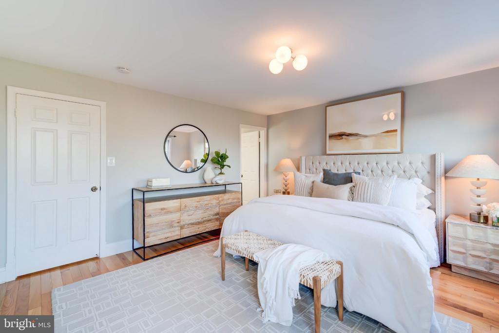 1666 BEEKMAN PLACE NW Unit: C