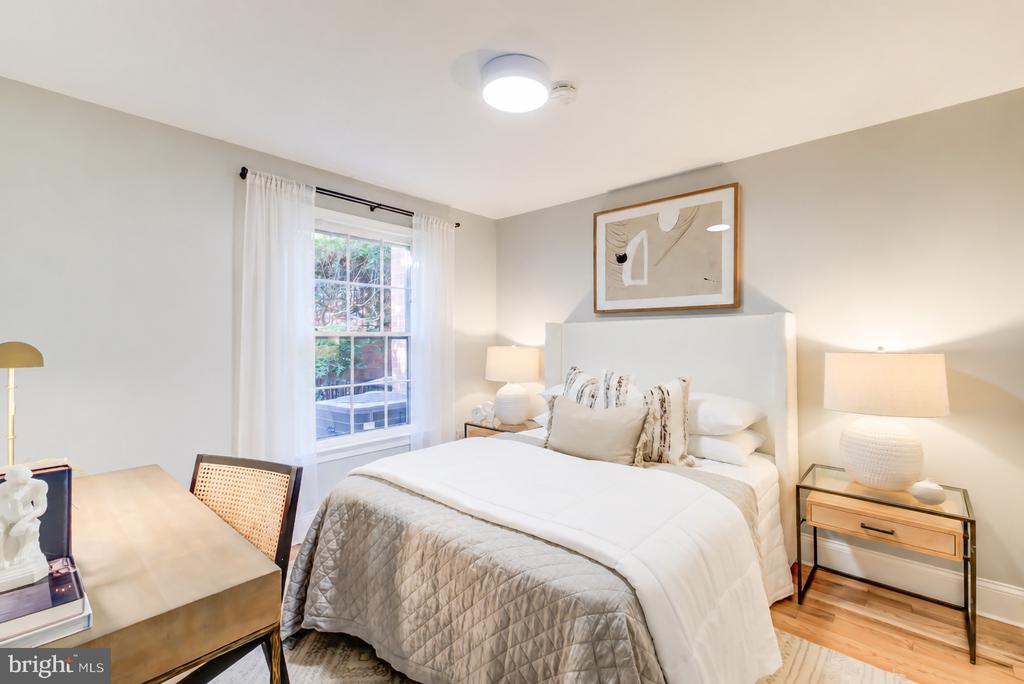 1666 BEEKMAN PLACE NW Unit: C