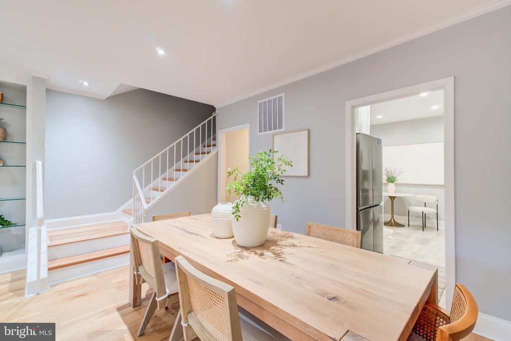 1666 BEEKMAN PLACE NW Unit: C