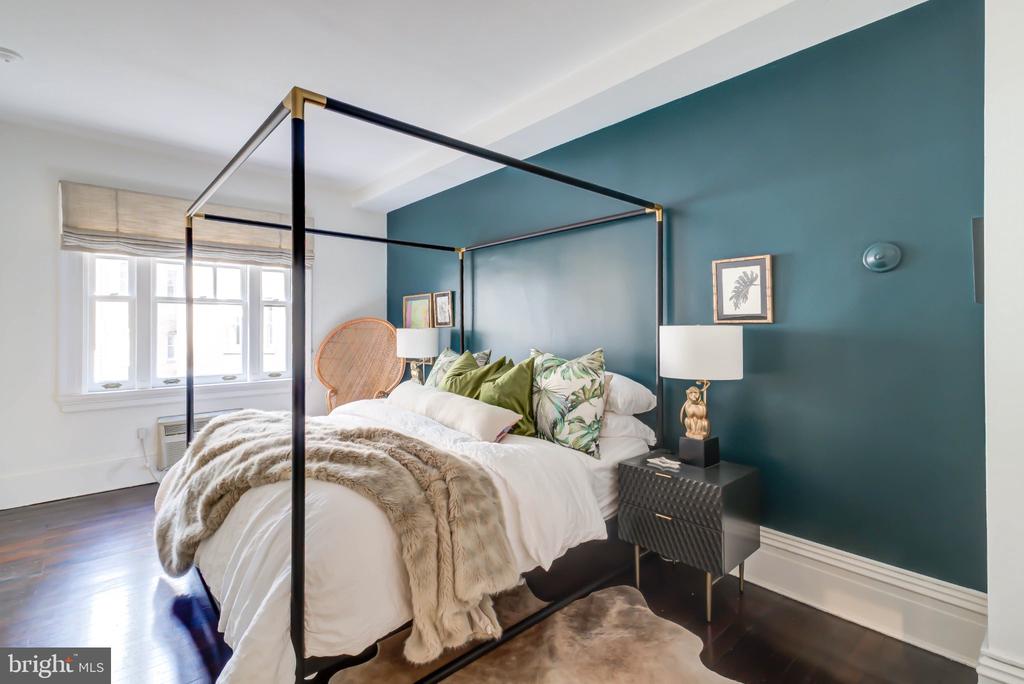 2311 CONNECTICUT AVENUE NW Unit: 405