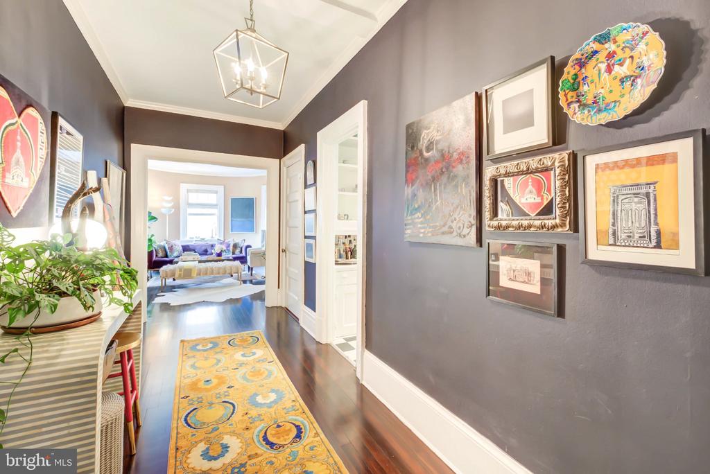 2311 CONNECTICUT AVENUE NW Unit: 405