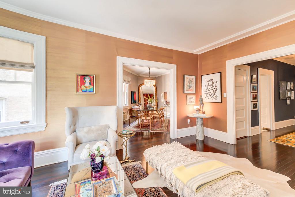 2311 CONNECTICUT AVENUE NW Unit: 405