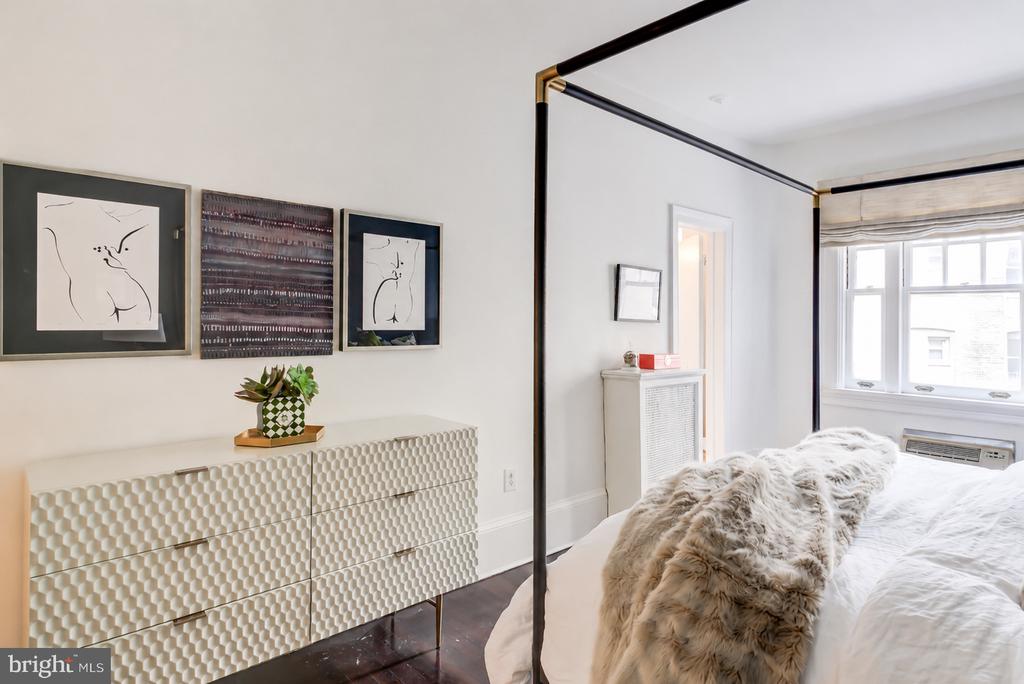 2311 CONNECTICUT AVENUE NW Unit: 405
