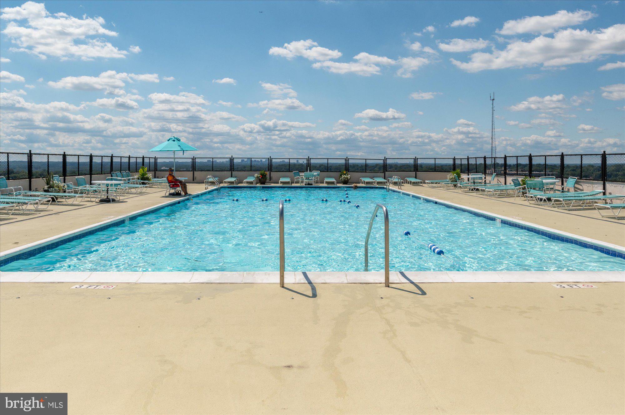 5500 FRIENDSHIP BOULEVARD 820N