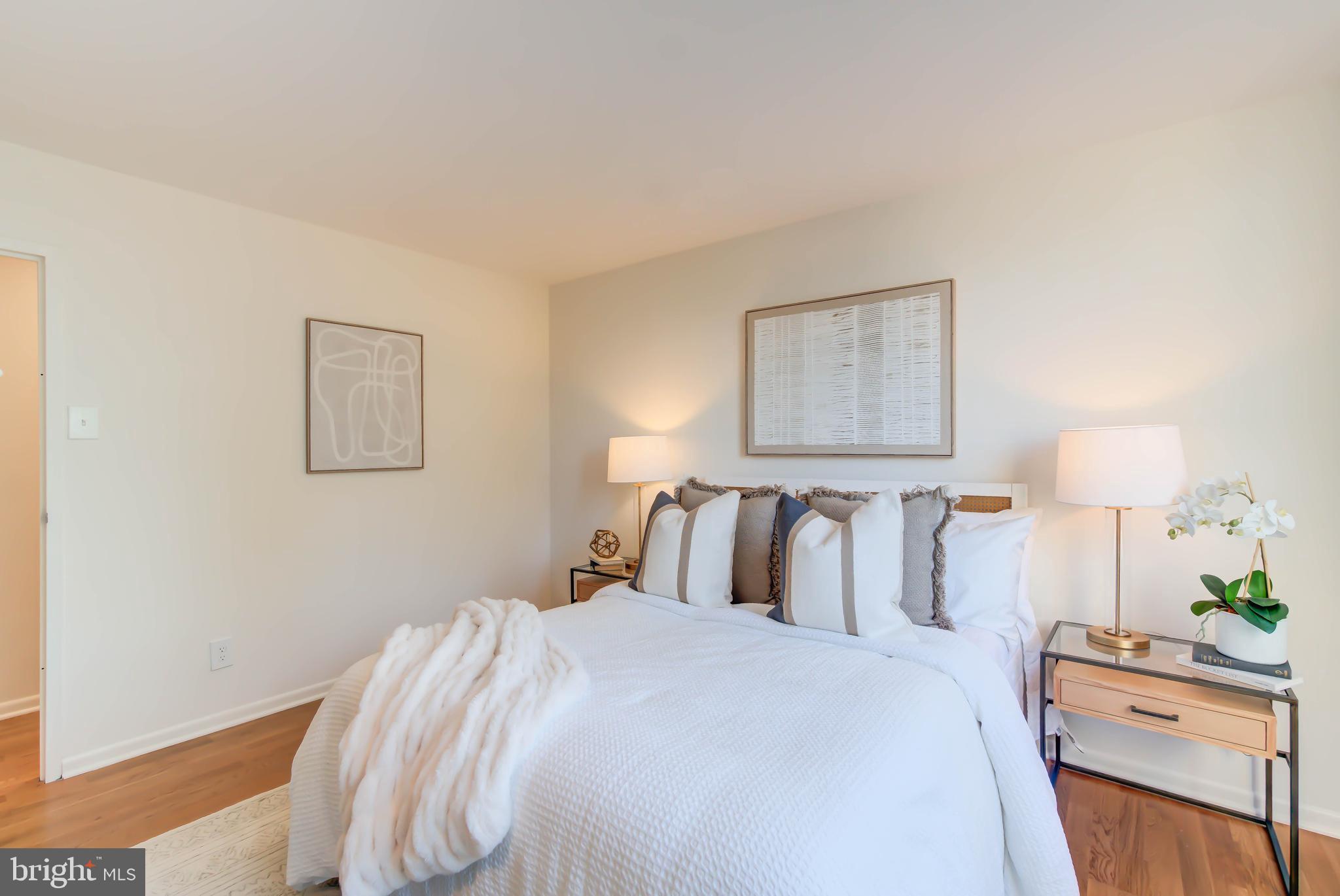 4936 SENTINEL DRIVE 302